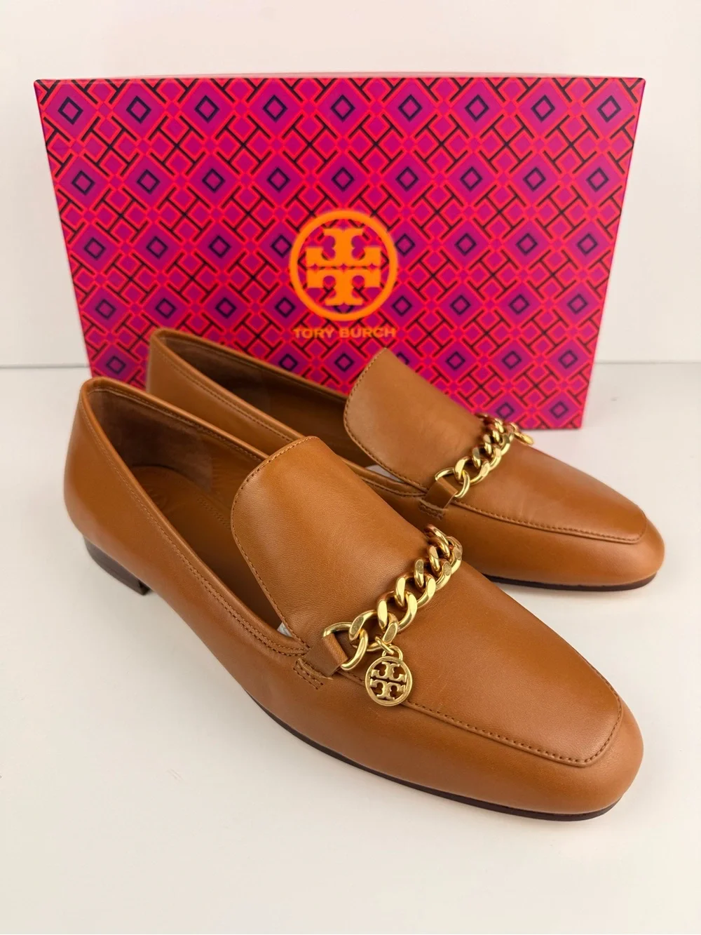 Tory Burch Mini Benton Charm Loafers Ambra Brown Leather Gold Chain Size 9